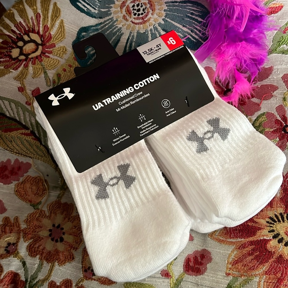 Under Armour UA Youth Crew Socks Medium